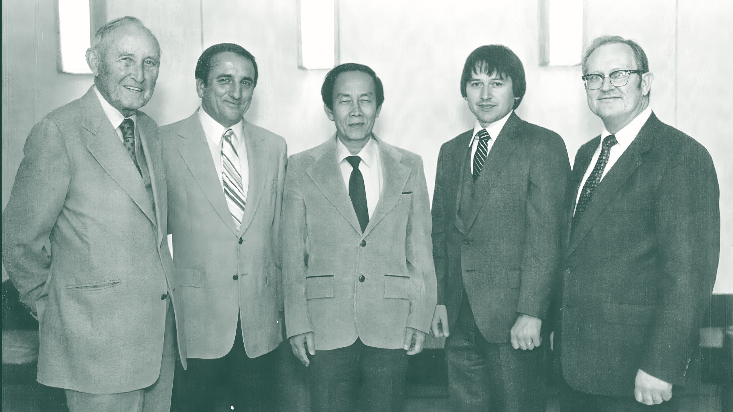 Group photo of the 1982 D.W. Brooks Excellence in Teaching award recipients