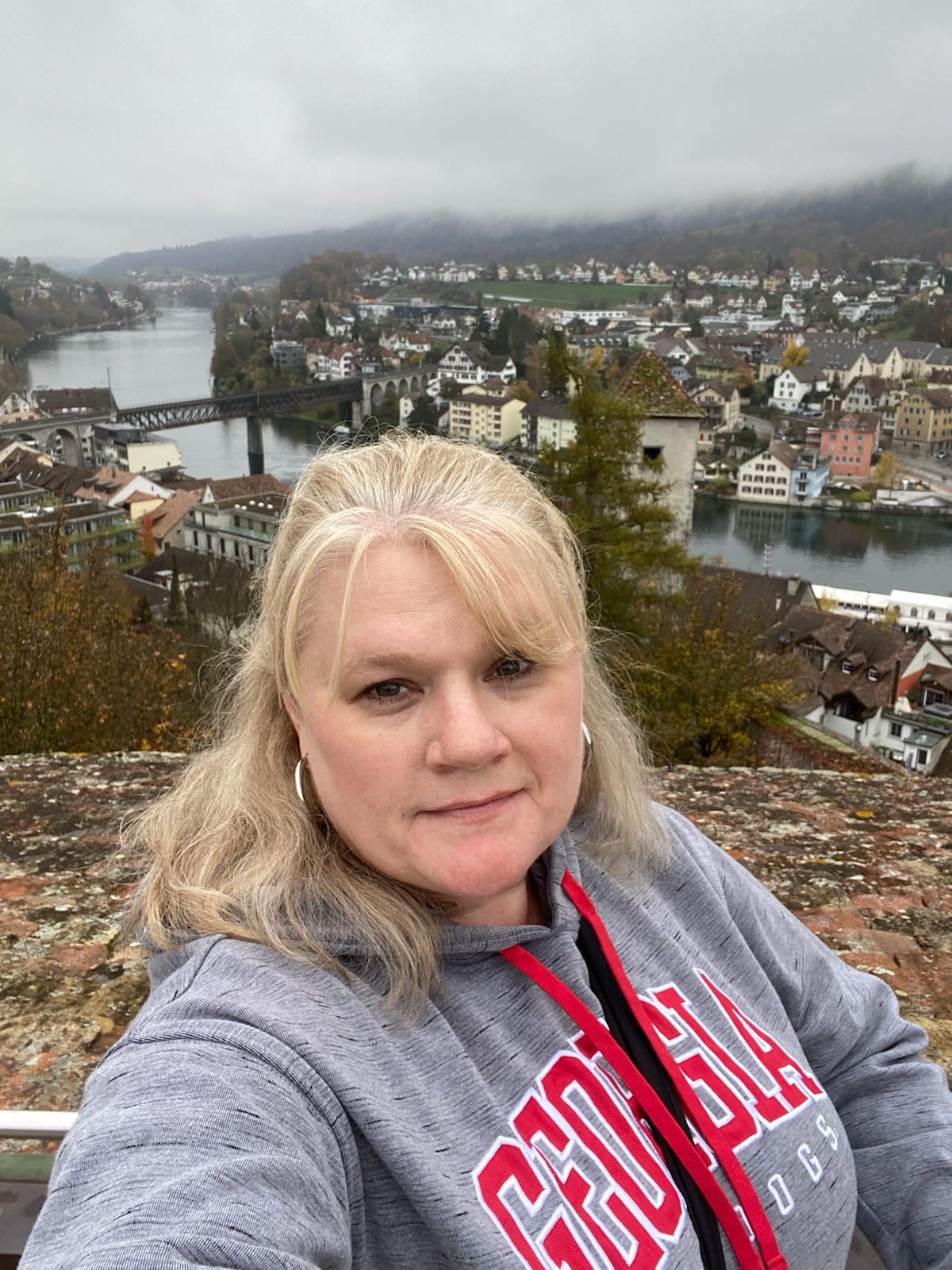 Dupree wears a UGA sweatshirt in Switzerland